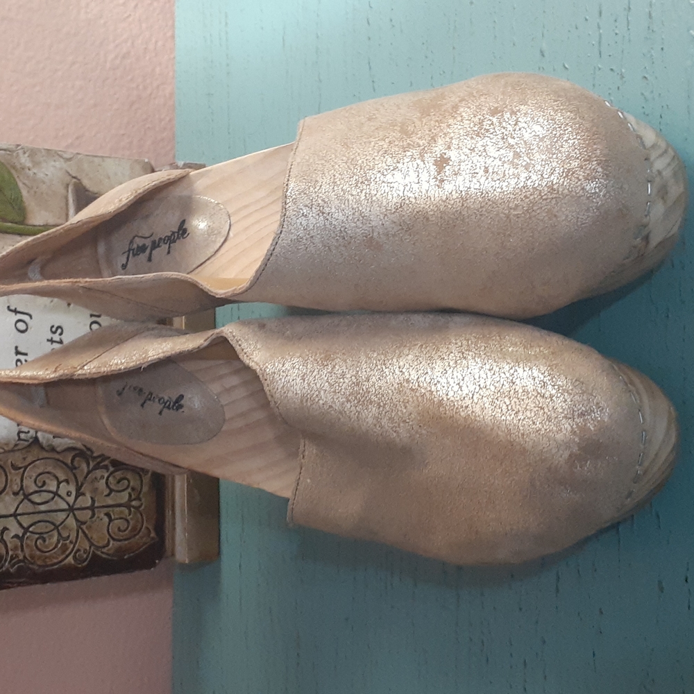 FREE PEOPLE SHOES SZ 38 EUR